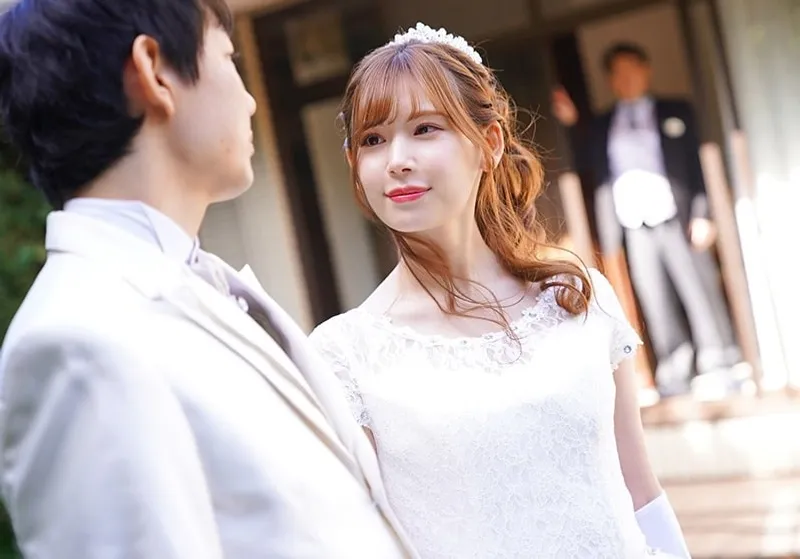 Bố chồng yêu xoạc con dâu ngay sau lễ cưới của con trai